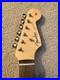 Fender_Traditional_II_60_s_Stratocaster_Neck_with_Upgraded_Guyker_Locking_Tuners_01_obrf