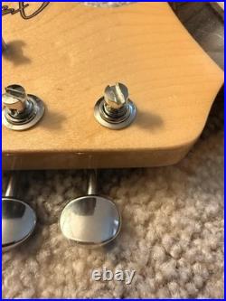 Fender Traditional II 60's Stratocaster Neck with Upgraded Guyker Locking Tuners