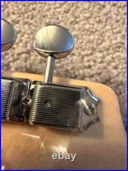 Fender Traditional II 60's Stratocaster Neck with Upgraded Guyker Locking Tuners