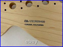 Fender USA Stratocaster Maple Neck Mint 23074