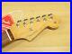 Fender_Vintera_60s_62_Mod_Stratocaster_Neck_Tuners_Strat_Neck_Tuning_Pegs_01_yhw