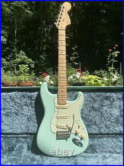 Fender Vintera 60s RI Surf Green Stratocaster with American Special Neck and Case