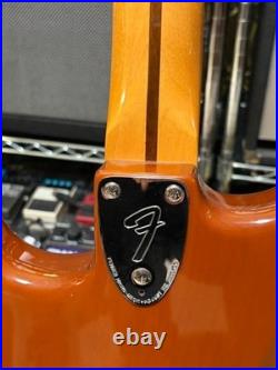 Fender Vintera'70s Stratocaster with Maple Fretboard Mocha