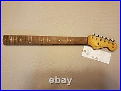 Fender Vintera Road Worn 60s, Stratocaster Strat Neck C Pau Ferro 7.25