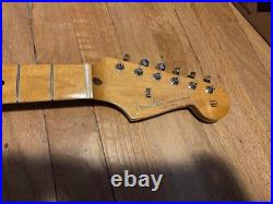 Genuine Fender Classic Series'50s Strat Neck, Maple, Soft V