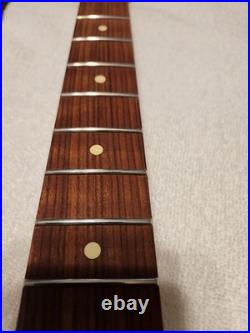 Genuine Fender Stratocaster Neck Player Series Pau Ferro 22 Fret 9.5