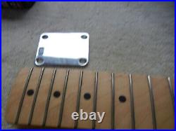 Genuine Fender Stratocaster Neck with Maple Fingerboard MIM 2000 Beautiful