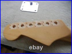 Genuine Fender Stratocaster Neck with Maple Fingerboard MIM 2000 Beautiful