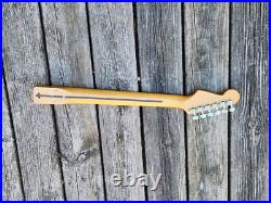 Guitar Neck Stratocaster Fender Squier II (No Nut) Vintage With Tuners Guitar Neck Stratocaster Fender Squier II (No Nut) Vintage With Tuners
