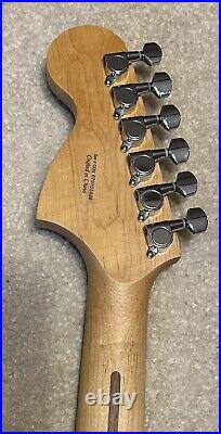 RARE 2007 Fender Starcaster Stratocaster Rosewood Neck Black Headstock EXCELLENT