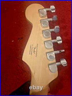 Squier by Fender Stratocaster Maple Neck Played only couple times