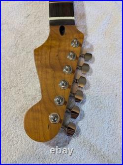 Strat NECK Stratocaster Canada ROASTED MAPLE 22 fret, matte, Gotoh 510 tuners Strat NECK Stratocaster Canada ROASTED MAPLE 22 fret, matte, Gotoh 510 tuners