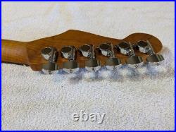 Strat NECK Stratocaster Canada ROASTED MAPLE 22 fret, matte, Gotoh 510 tuners Strat NECK Stratocaster Canada ROASTED MAPLE 22 fret, matte, Gotoh 510 tuners