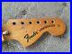 Vintage_1973_1974_Fender_Stratocaster_guitar_neck_maple_01_mkbq