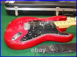 Vintage 1979 Fender USA Stratocaster Hardtail Maple neck Original Case