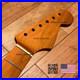 Vintage_21_Fret_Roasted_Maple_Strat_Neck_Satin_Fit_Fender_Warmoth_body_vSMK_01_tmr